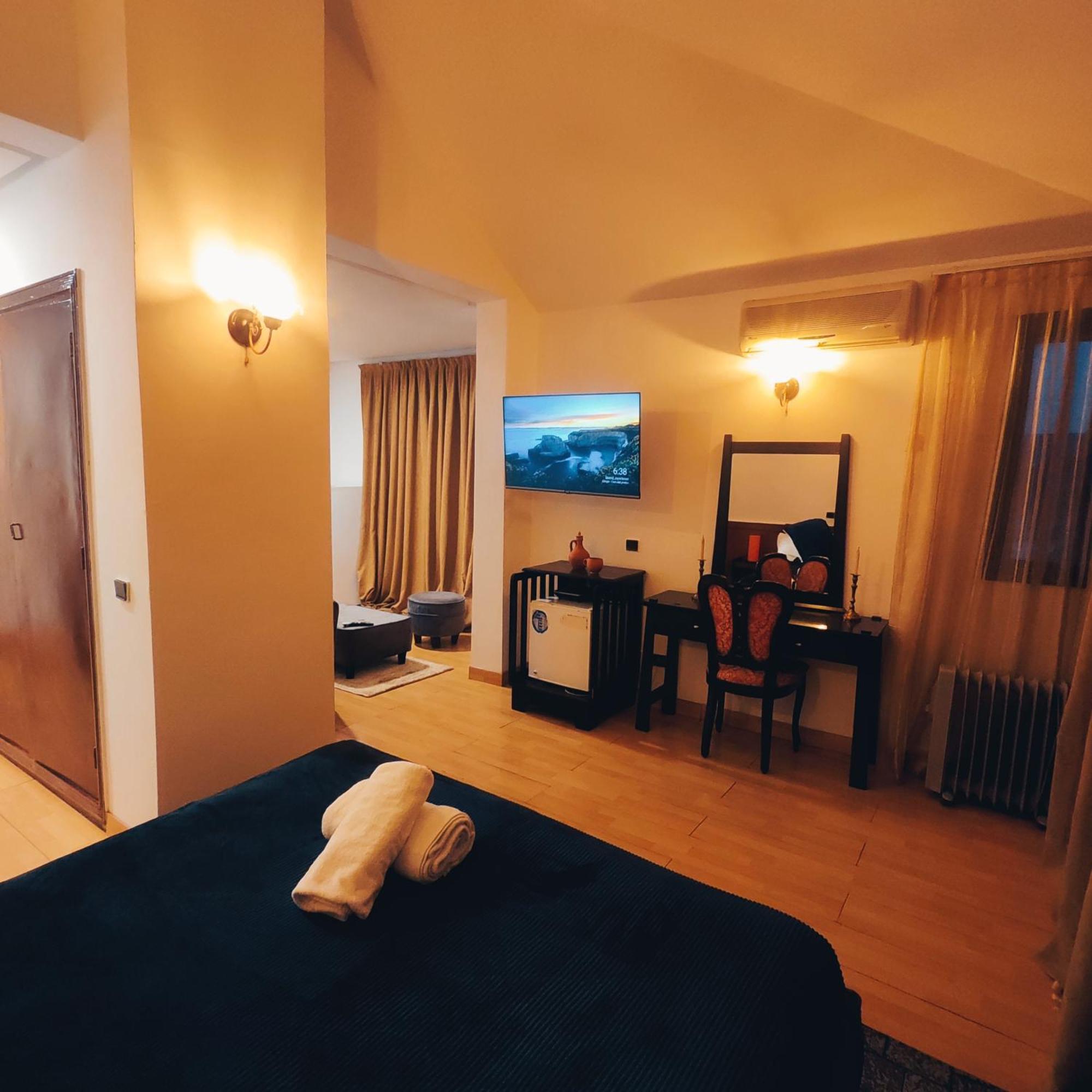Amrouss Touristic Darmaroc Hotel อัซโร ภายนอก รูปภาพ