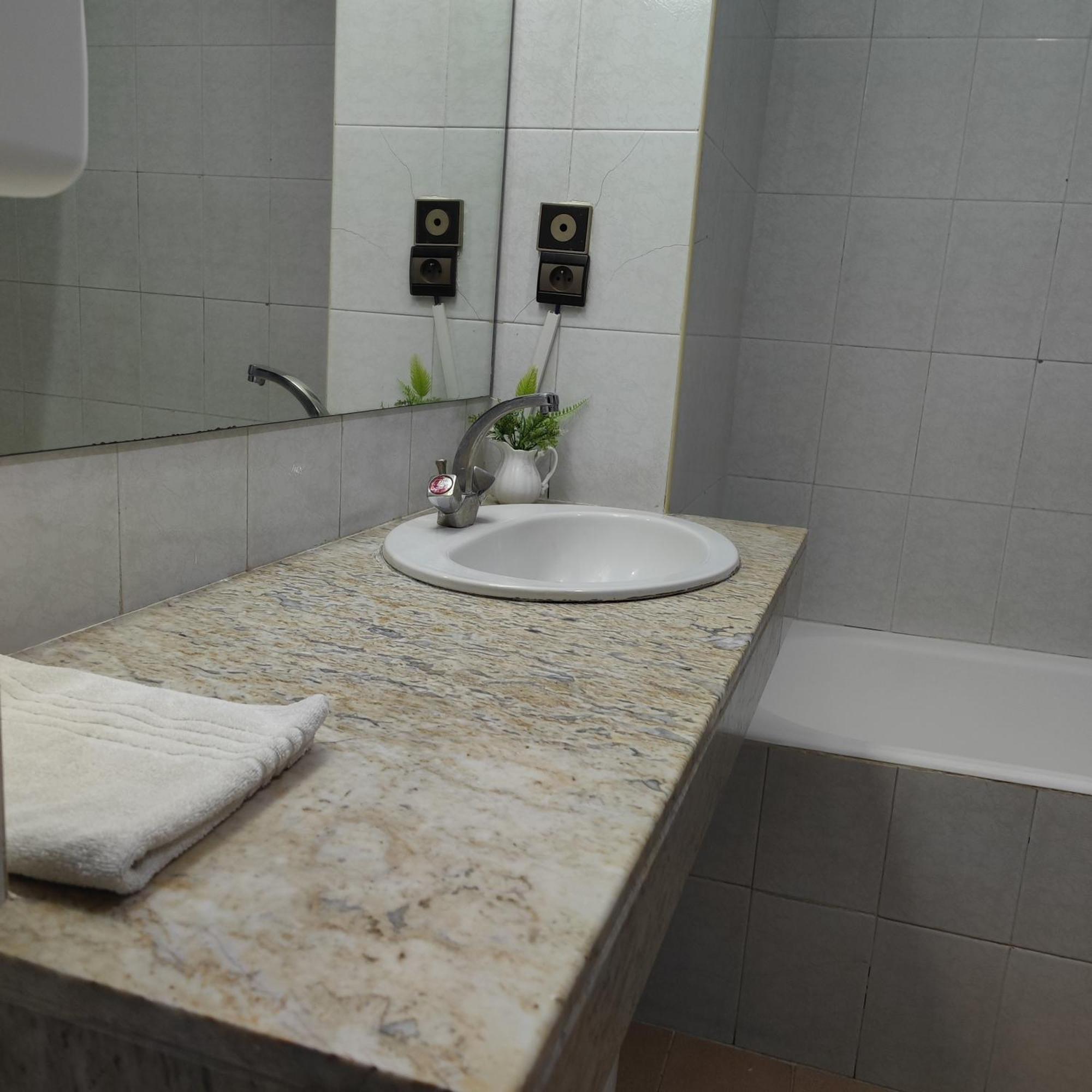 Amrouss Touristic Darmaroc Hotel อัซโร ห้อง รูปภาพ